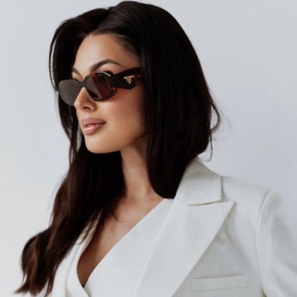 🤎Prada PR 17WS 2AU8C1 Tortoise Plastic Rectangle Sunglasses Brown Lens - Picture 6 of 17